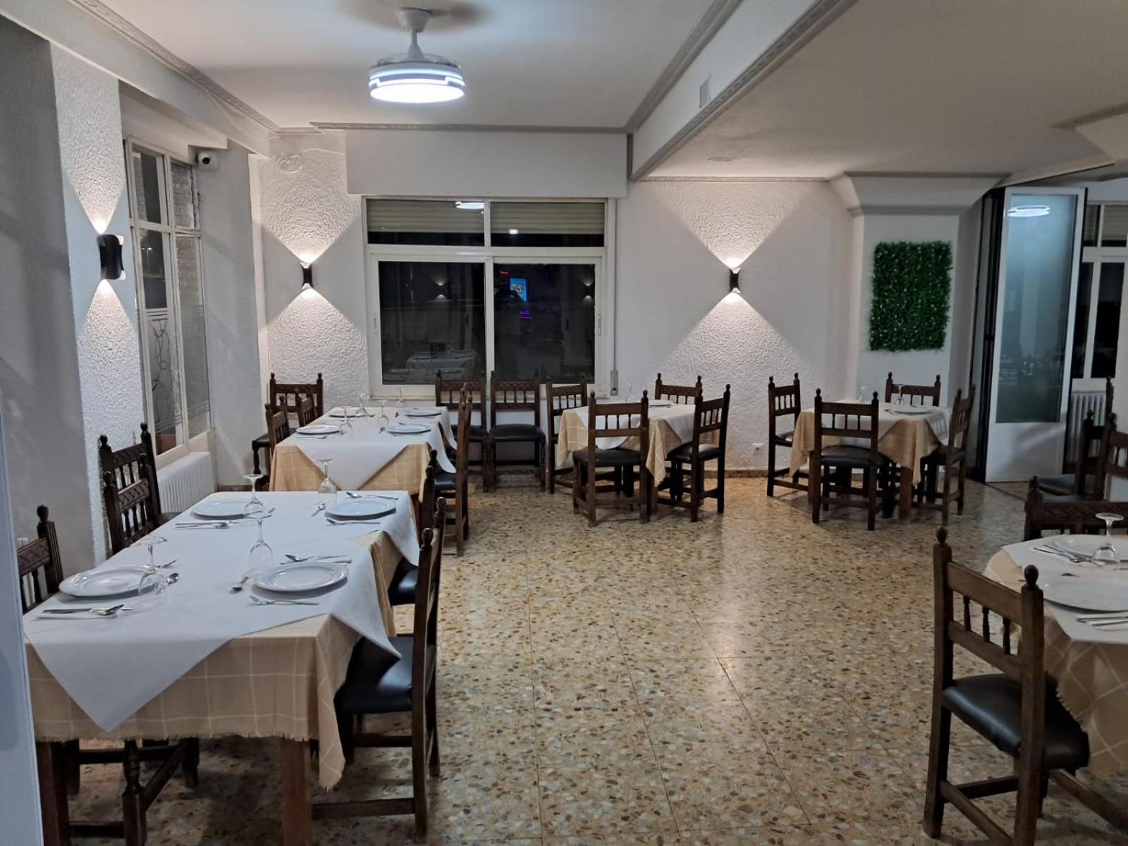 Hostal San Miguel Villalobar Exterior photo